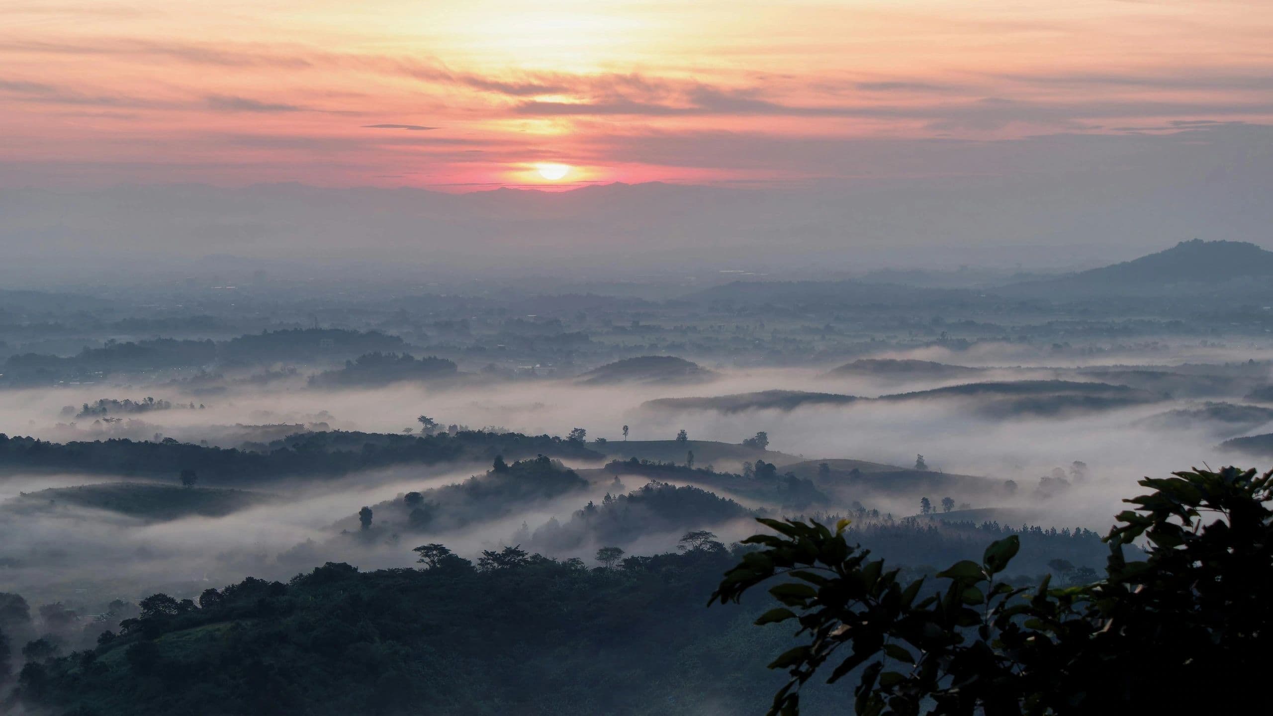 In the Shadow of Doi Luang — photo 1