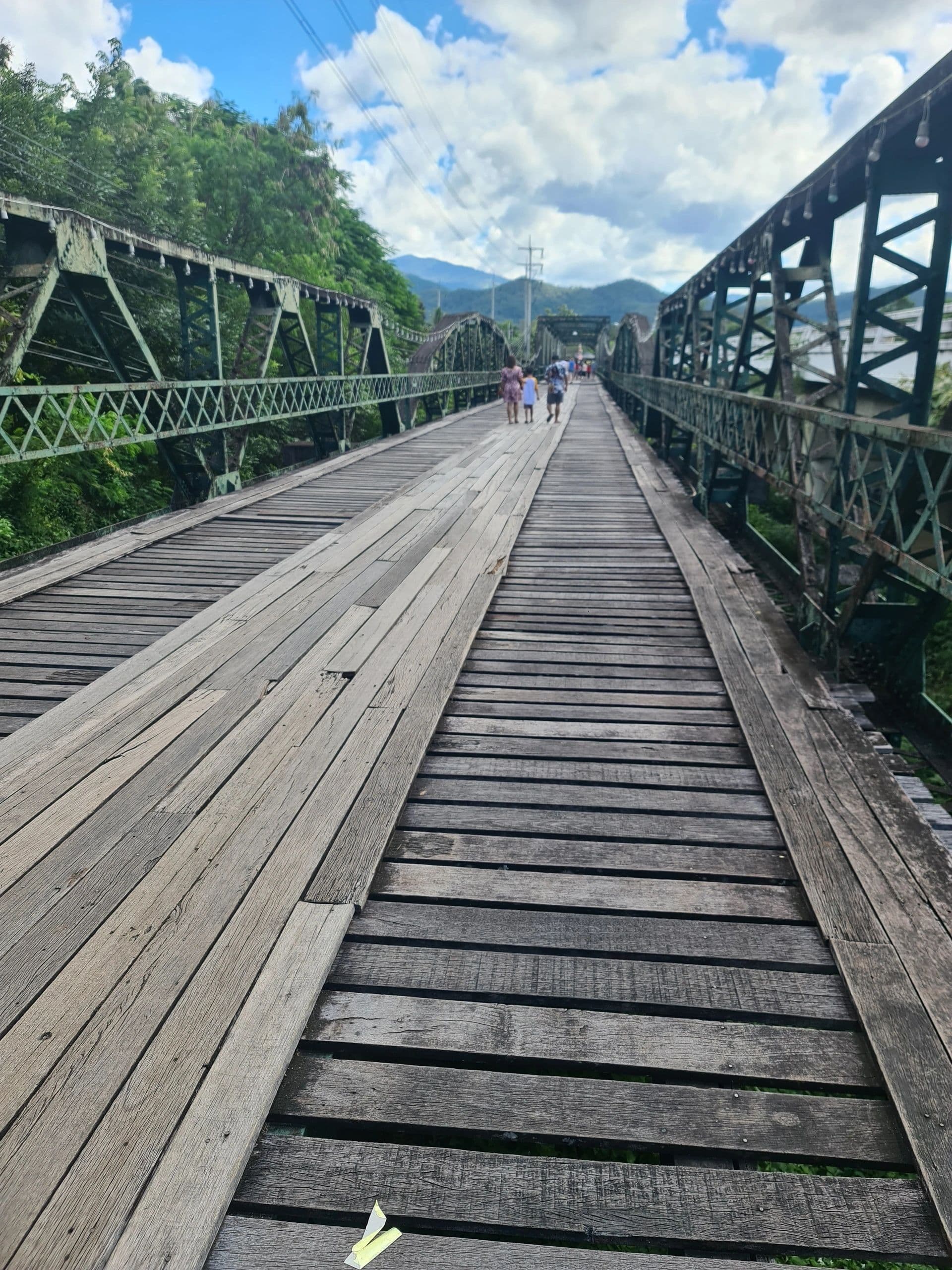 Friendship Bridge — Pai
