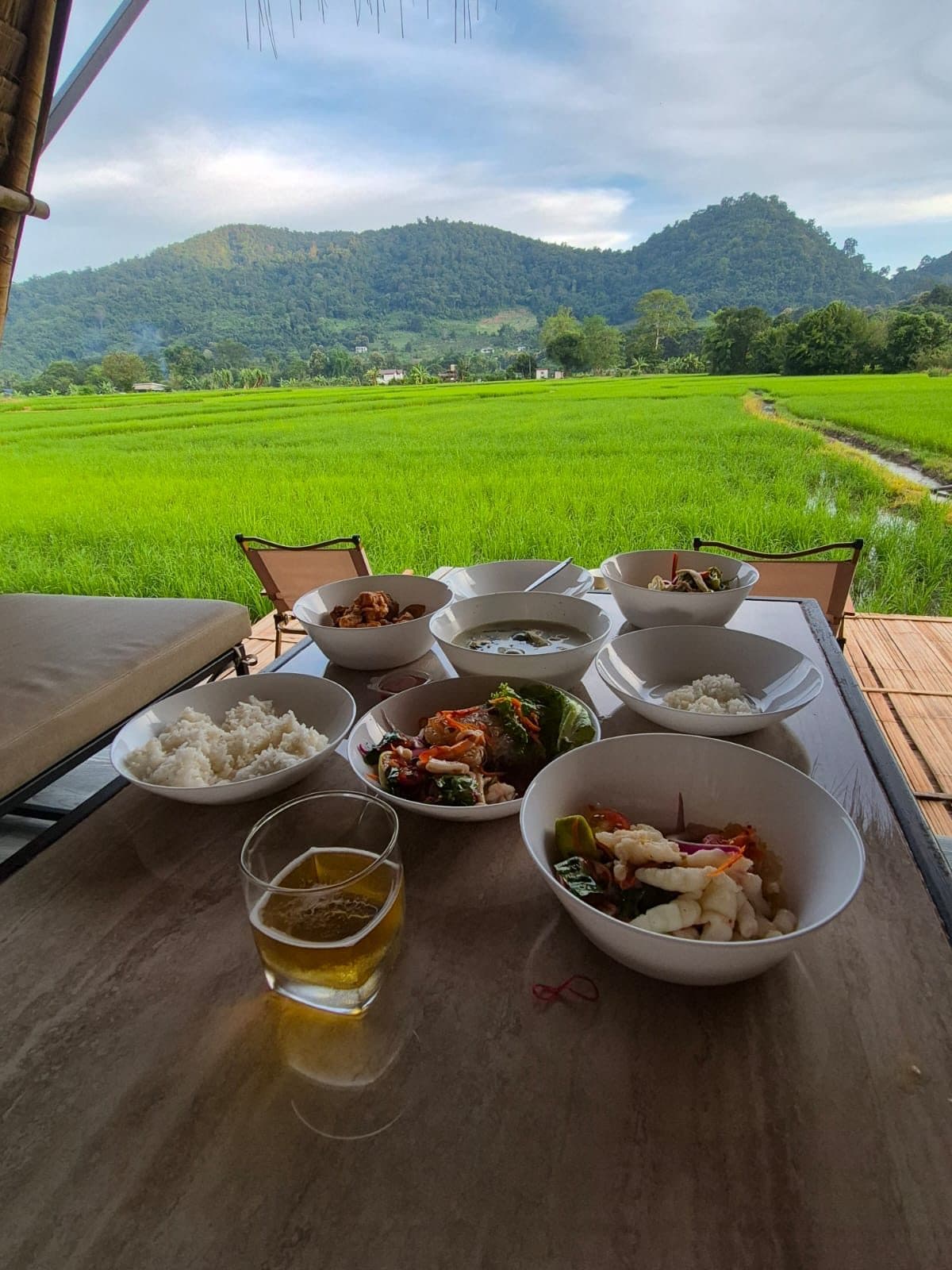 Lunch over the paddy